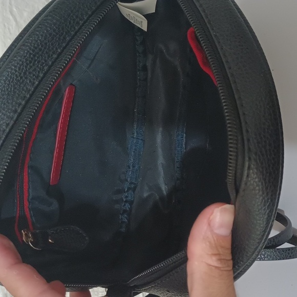 TOMMY HILFIGER CROSSBODY BAG - Picture 12 of 17